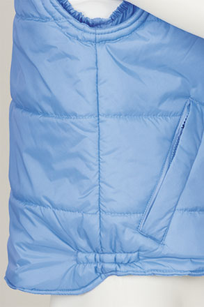 Vue latérale : dos plus large