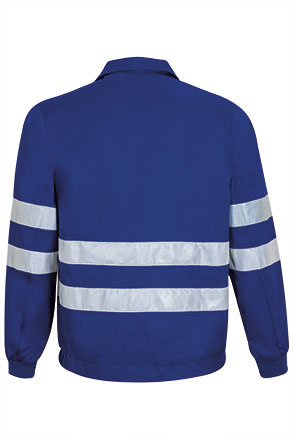 Vue de dos du vêtement